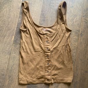 Spandex tank top with buttons